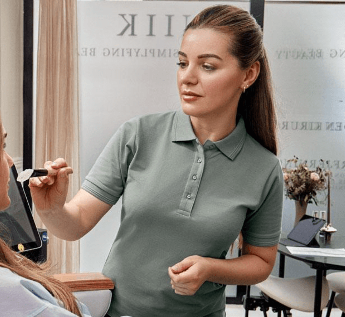 Ρουχισμός για κλινικές — εστίαση σε άνεση, ποιότητα και υγιεινή